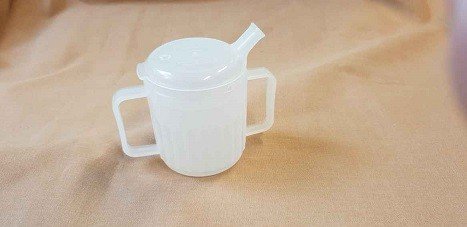Feeder Cup 250ml w/handles 10
