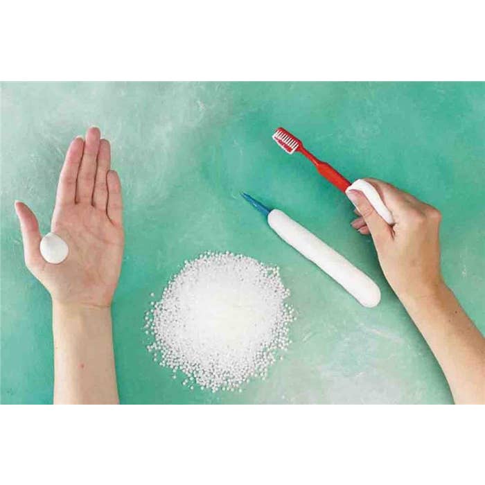 Rolyan Adapt-It Thermoplastic Pellets, Economy Size