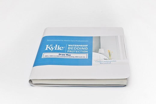 Kylie Draw Mac Waterproof Back ea