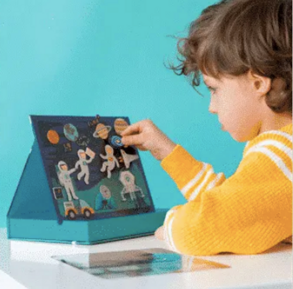 Magnetic Play Scenes - Outer Space and Story Time