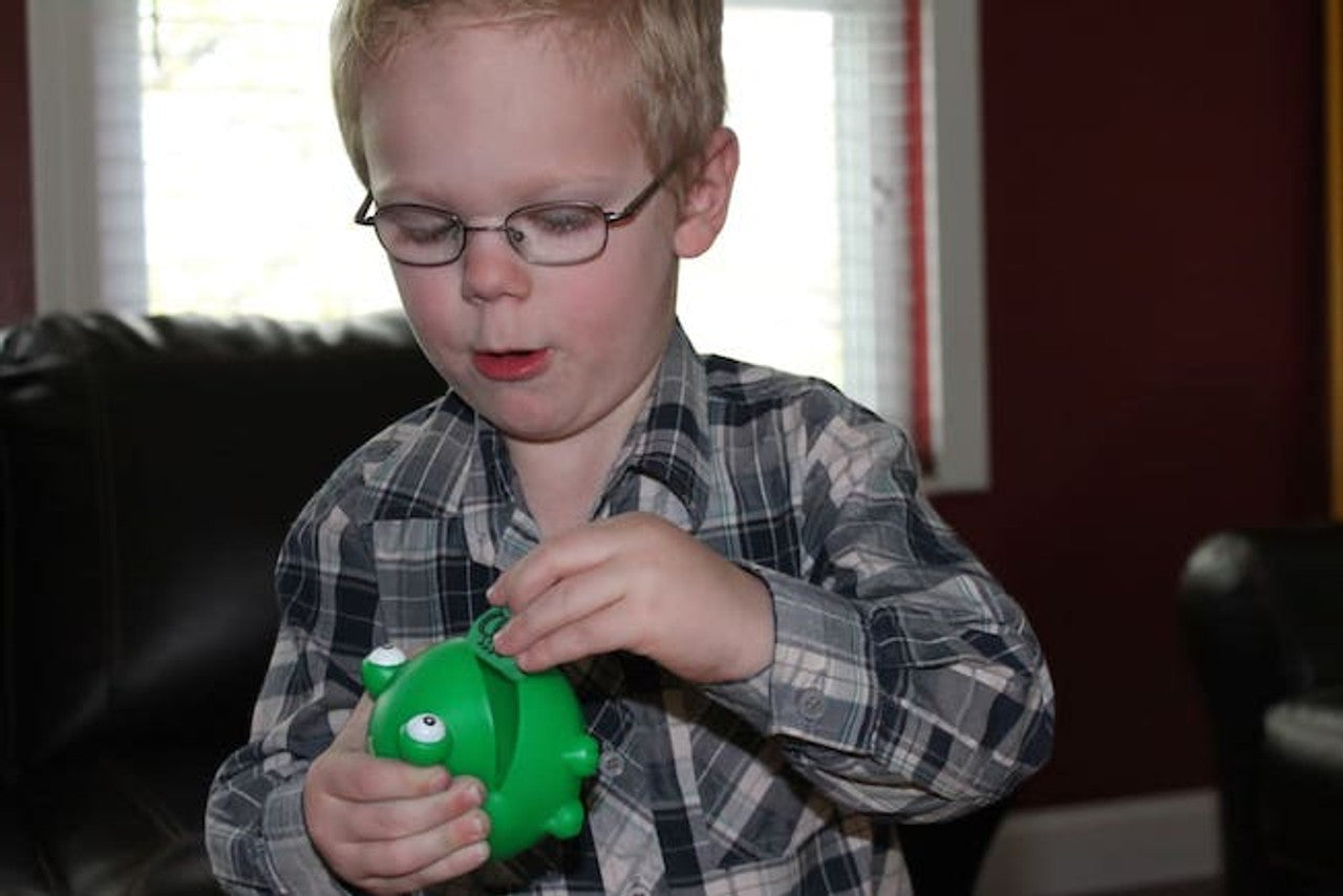 Froggy Feeding Fun Game